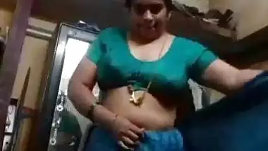 Inbiaxxxvibeo - Tamil chubby aunty video leaked must watch indian tube porno