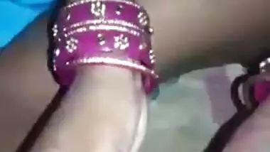 Desi whore gets paid for taking client's XXX dick into her vagina