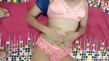 Exclusive- Cute Desi Girl Showing Her Boobs And Fucked In Doggy Style