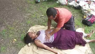 Aunty moaning in public while massage guy pressing pussy