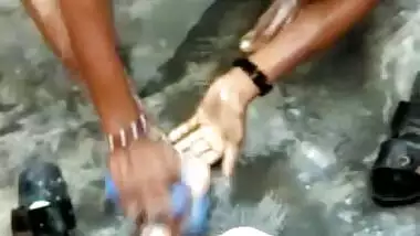 Lean desi bathing village video clip