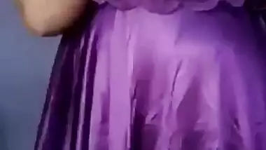 Desi cute bhabi sexy boobs