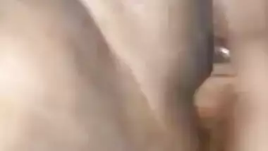 Desi hardcore pussy fingering video
