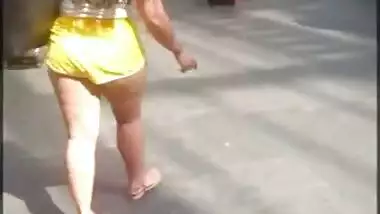 Candid Thick Thighs Jiggly Butt Hot Indian Babe 