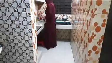 Horny indian muslim cheating milf in hijab kitchen fuck with brother in law