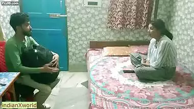 Indian 18yrs bachelor boy pussyfucking with houseowner mam!!