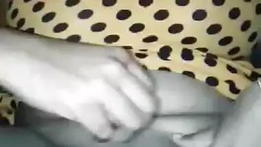 Bangladeshi Girl Showing Her Pussy