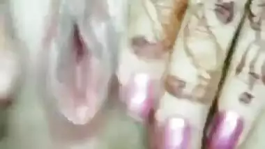 Tamil bhabhi hand sex