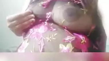 Horny Indian wife Mustarbation Selfie
