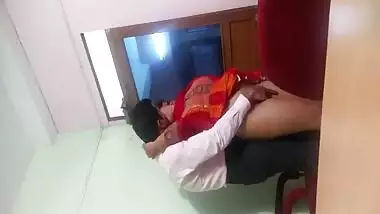 Man kisses and touches his Indian sex girlfriend in amateur XXX clip