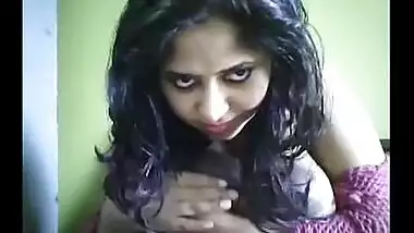 Big boobs Indian college girl home made solo sex clip