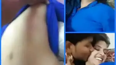 Desi hot girlfriend, leaked videos