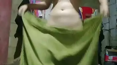 Cute Look Assam Wife Record Nude Selfie