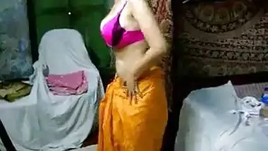 Bihari sautele bhai bahan ki pahli chudai ka sexy khel