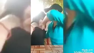 Indian public porn mms of teen lovers leaked indian tube porno