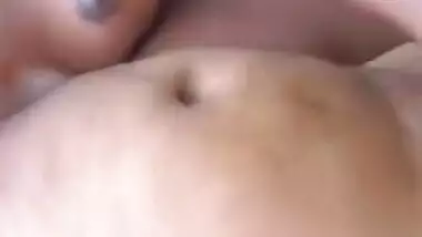 Today Exclusive- Sexy Lankan Girl Give Handjob To Lover