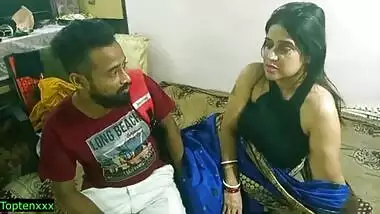 Indian hot MILF Bhabhi amazing sex with AC mechanic, Bhabhi proposed for fucking!