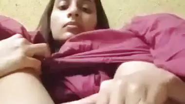 Big pussy rubbing GF in horniness desi viral MMS