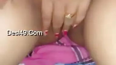 Shy Desi girl covers pussy still boyfriend films the amateur porn video